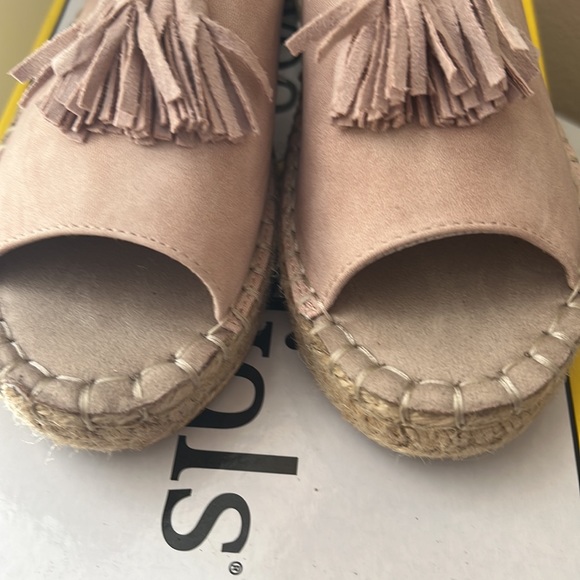 Seven Dials wendelle pale pink suede slip on sandals sz 6 nib - Picture 6 of 9